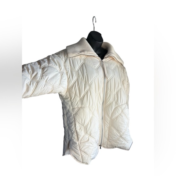 CALIA by Carrie Underwood cream Ivory oversized Quilted Puffer Jacket sz Small - Picture 8 of 12
